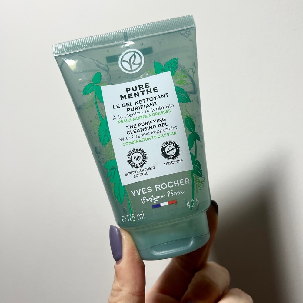 Yves Rocher pure menthe purifying cleansing gel with organic peppermint